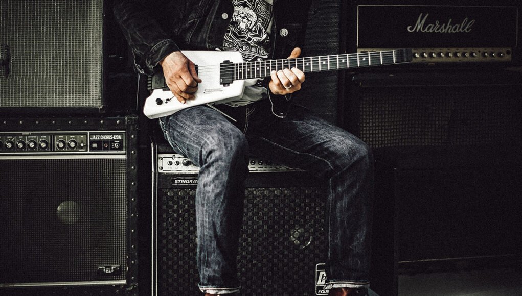 After Effects Guru: Tracking and Stabilizing Footage